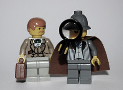 Minifig Characters #5: Sherlock Holmes and Dr....